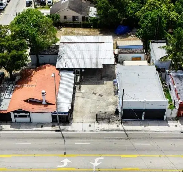 Commercial Sale for sale at 3002 NW 7th Ave, Miami FL 33127