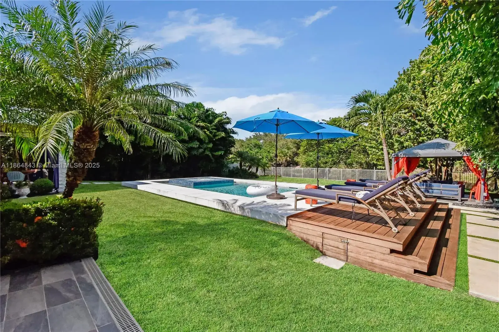 3 bedroom 2 bath Residential Lease for rent at 14441 S Biscayne River Rd, Miami FL 33161