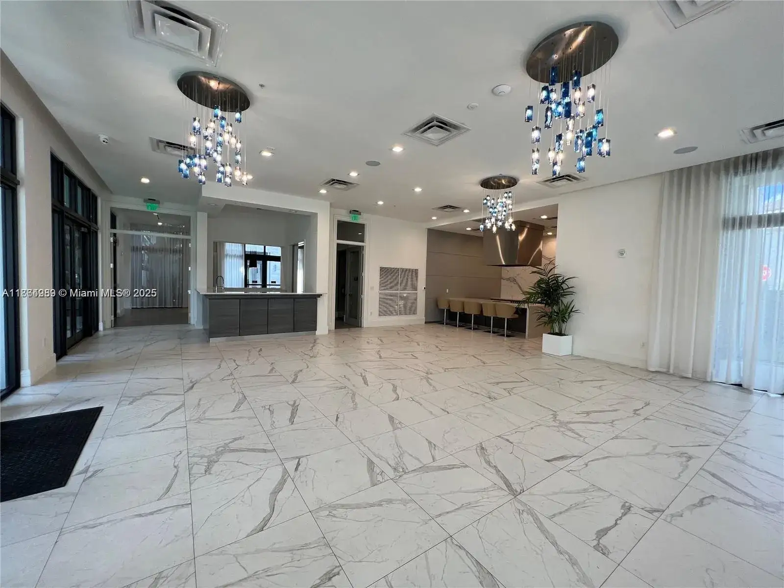 2 bedroom 2 bath Residential Lease for rent at 8167 NW 41st St # 308, Doral FL 33166