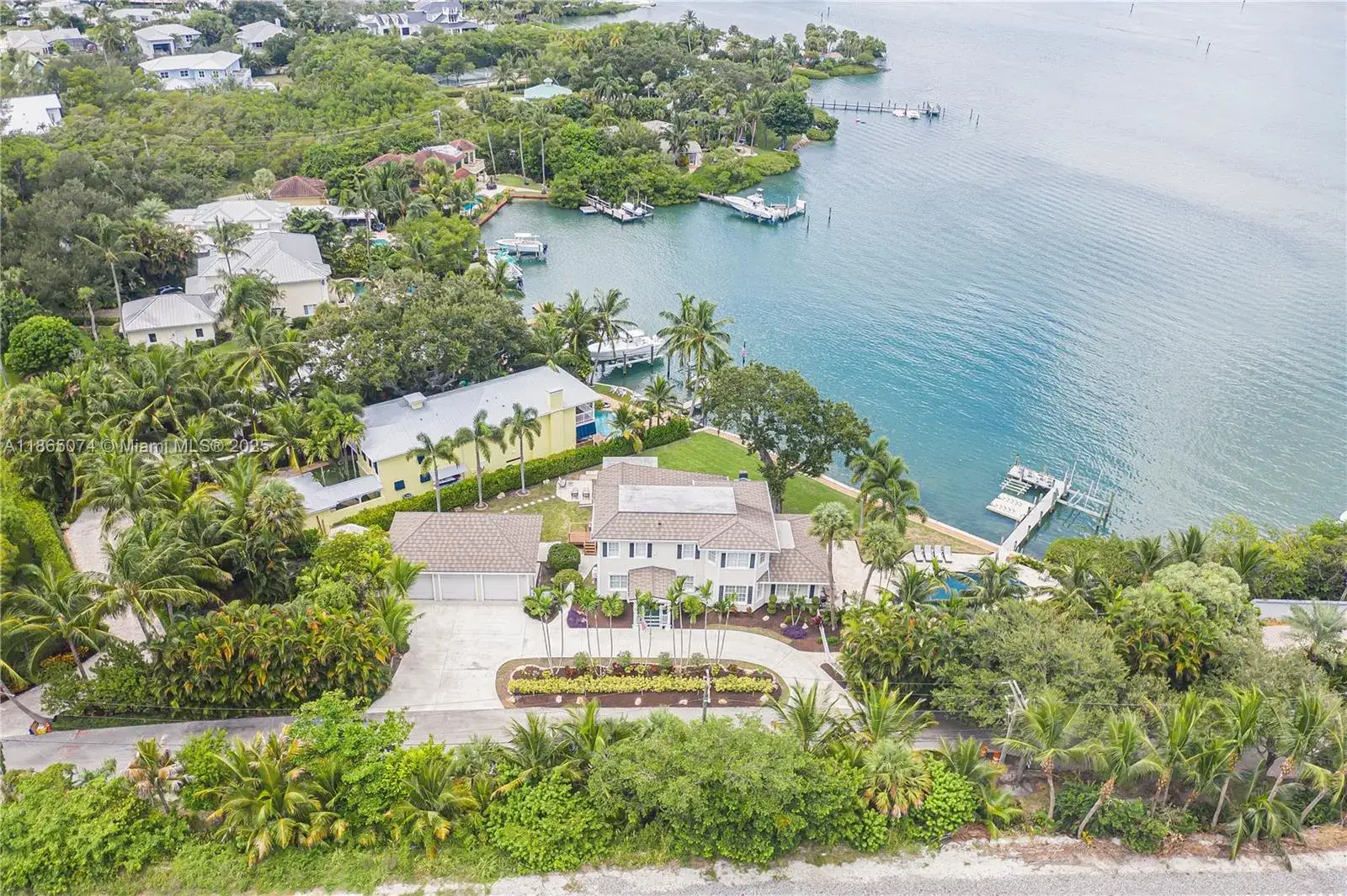 5 bedroom 4 bath Residential for sale at 1020 Lands End Way, Jupiter FL 33458