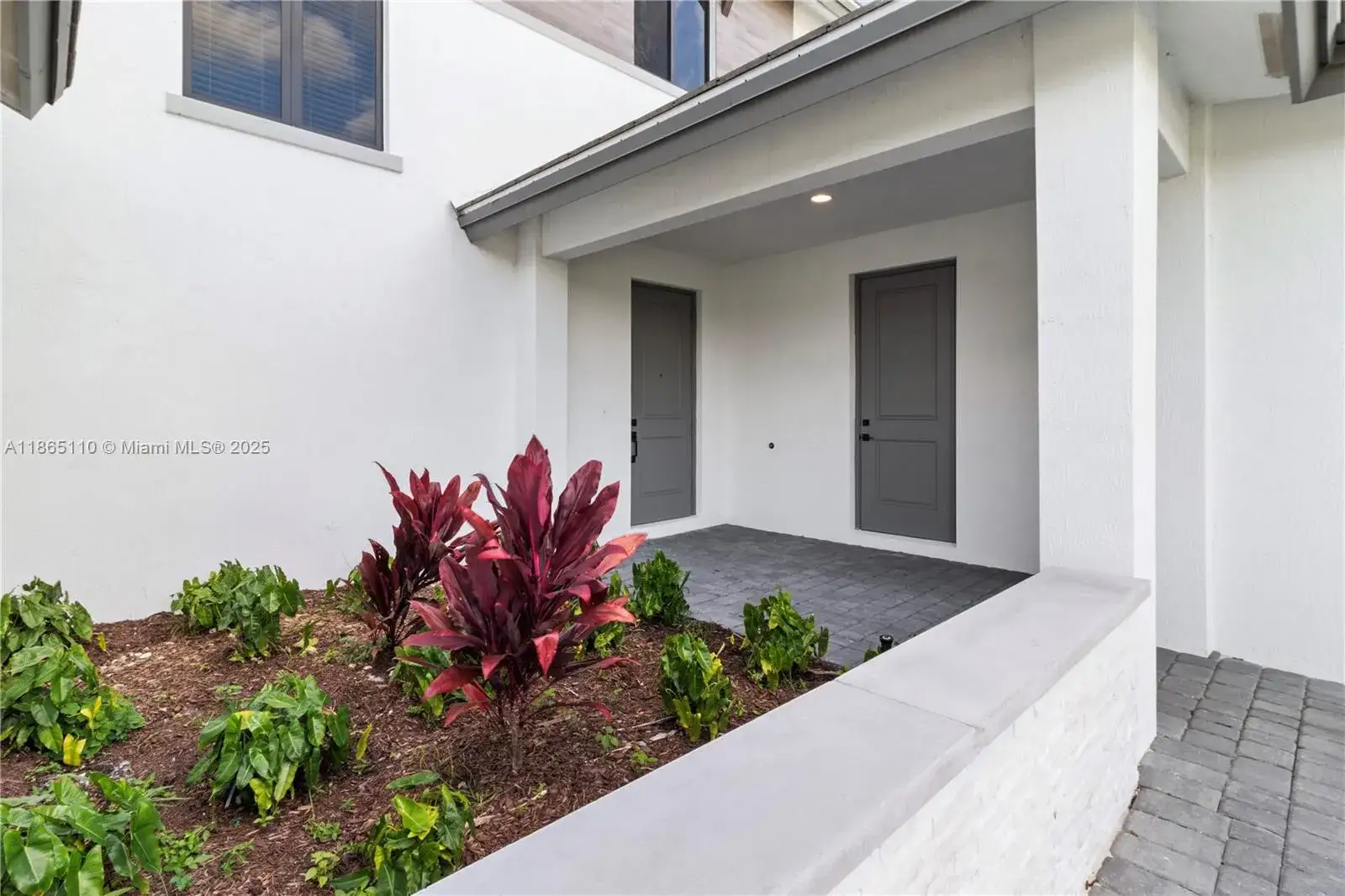 4 bedroom 3 bath Residential Lease for rent at 2391 SW 123rd Ter, Davie FL 33325