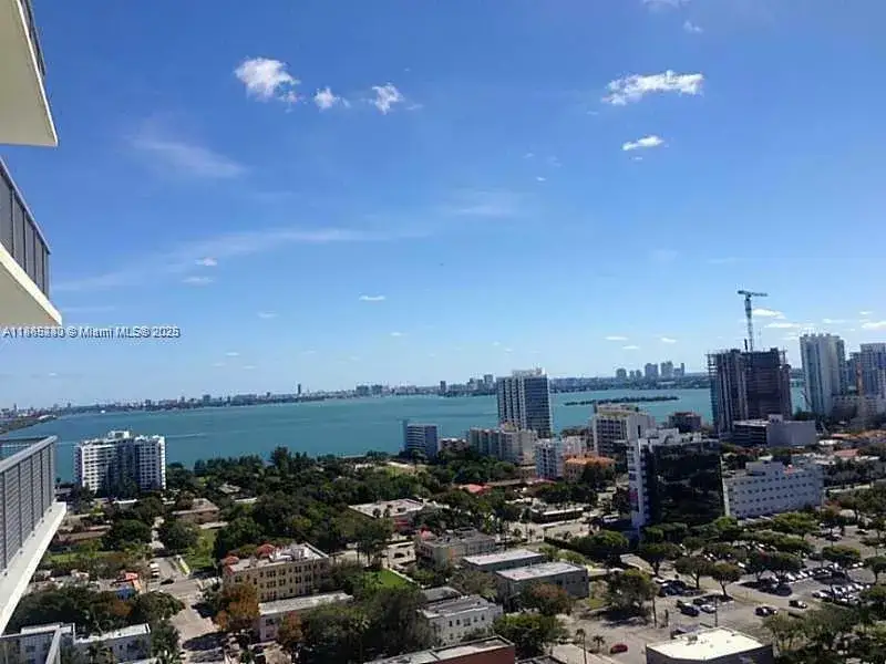 1 bedroom 1 bath Residential for sale at 3301 NE 1st Ave # H2408, Miami FL 33137
