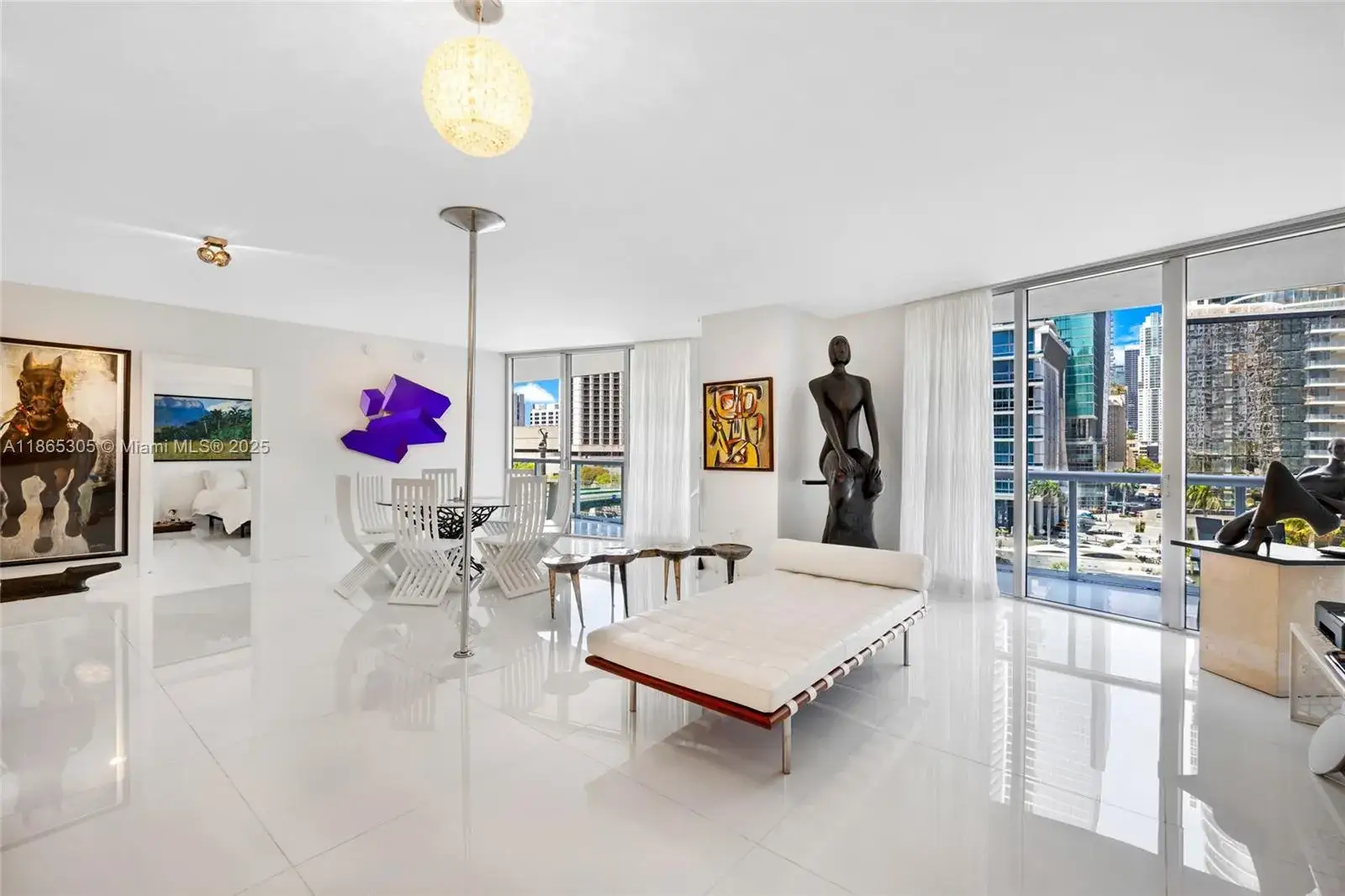 2 bedroom 2 bath Residential for sale at 475 Brickell Ave # 714, Miami FL 33131