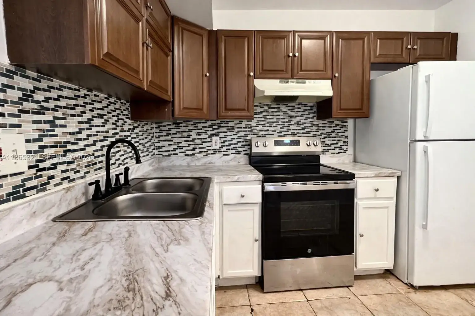 2 bedroom 2 bath Residential for sale at 3700 NW 21st St # 109, Lauderdale Lakes FL 33311