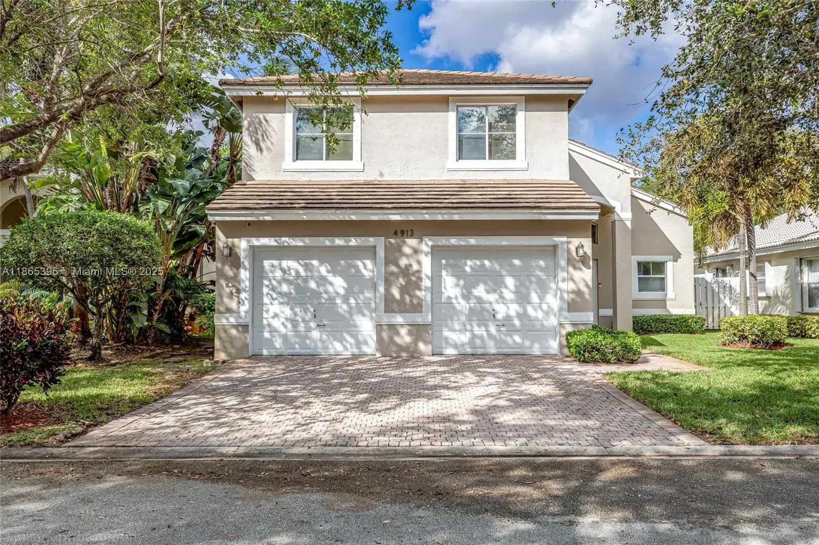 4 bedroom 2 bath Residential Lease for rent at 4913 SW 32nd Way, Hollywood FL 33312