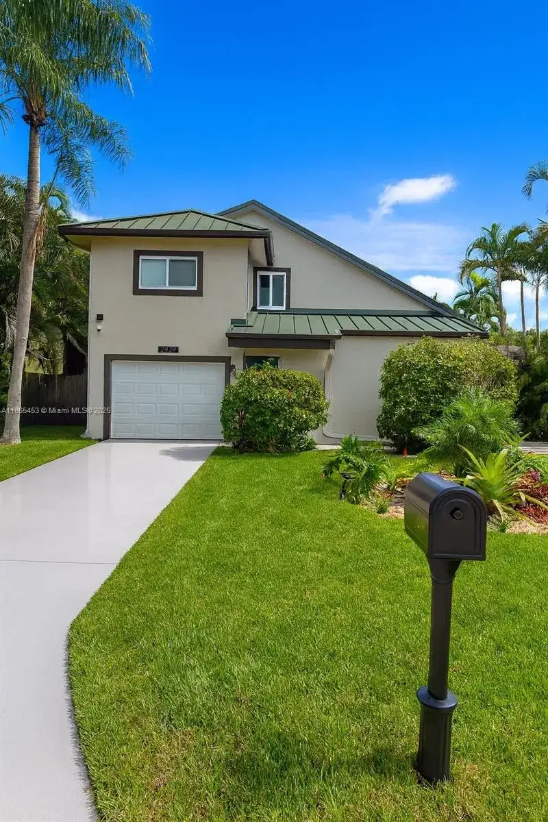 3 bedroom 2 bath Residential for sale at 2429 Sundy Ave, Delray Beach FL 33444