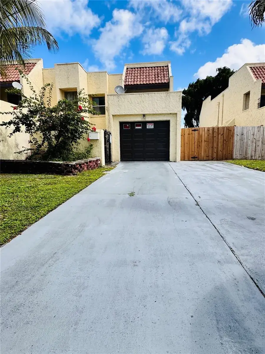 3 bedroom 3 bath Residential for sale at 1760 NW 58th Ave # 7, Lauderhill FL 33313