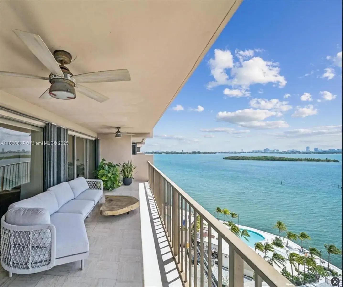 2 bedroom 2 bath Residential Lease for rent at 1800 NE 114th St # 1507, Miami FL 33181
