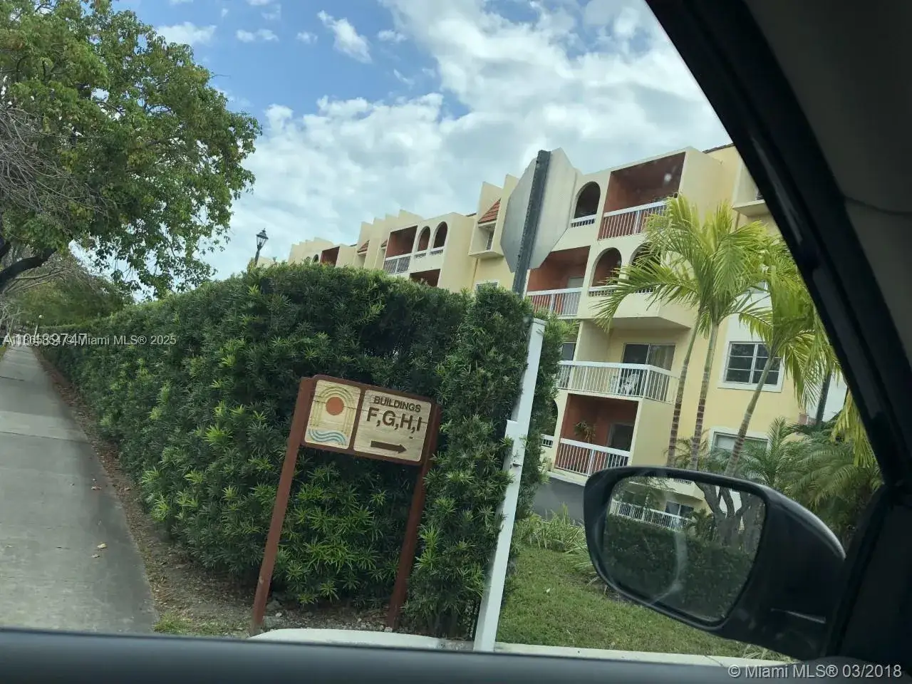 2 bedroom 1 bath Residential Lease for rent at 7740 Camino Real # 302, Miami FL 33143