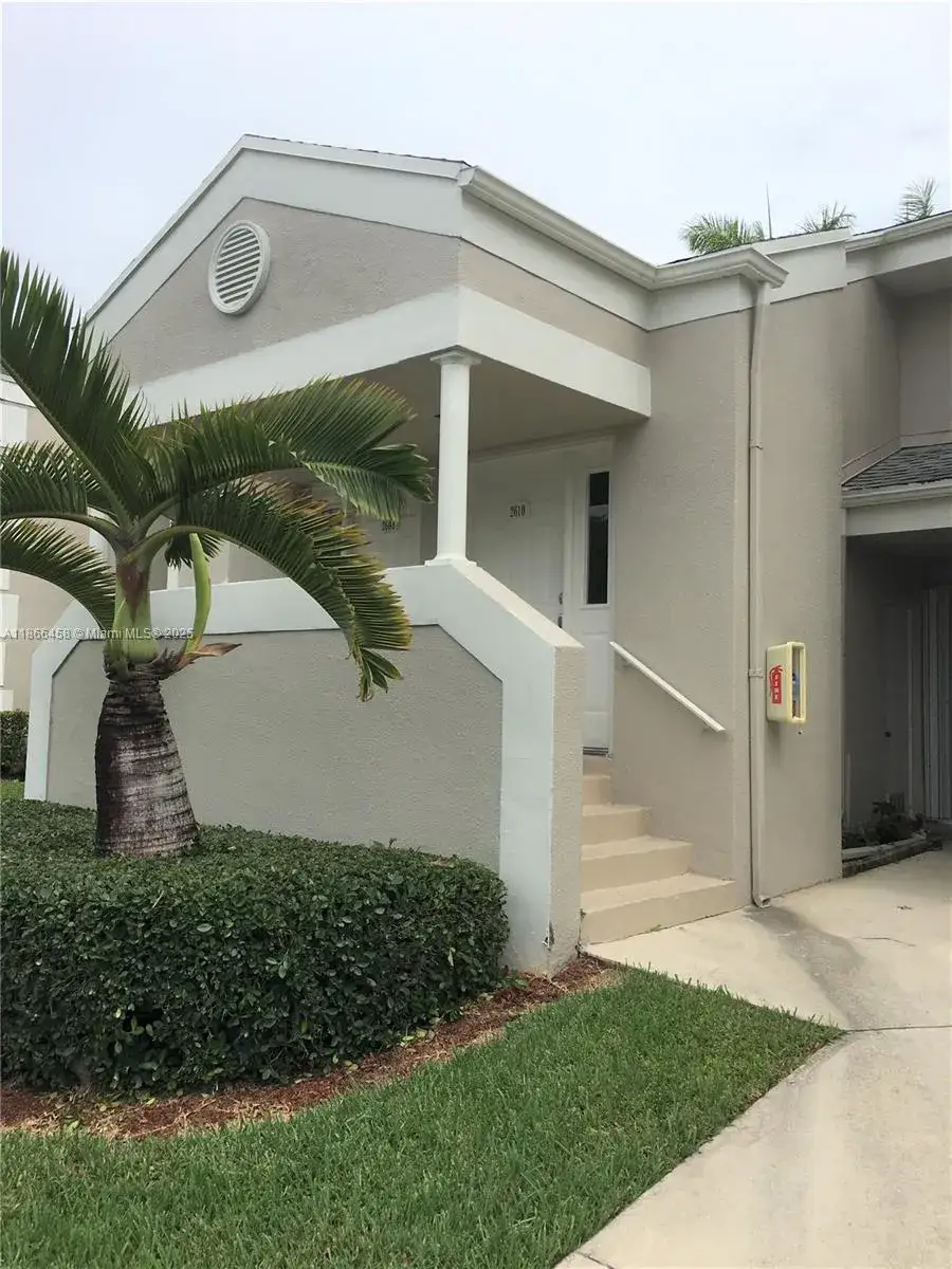 2 bedroom 2 bath Residential for sale at 2610 SE 21st Ct # A, Homestead FL 33035