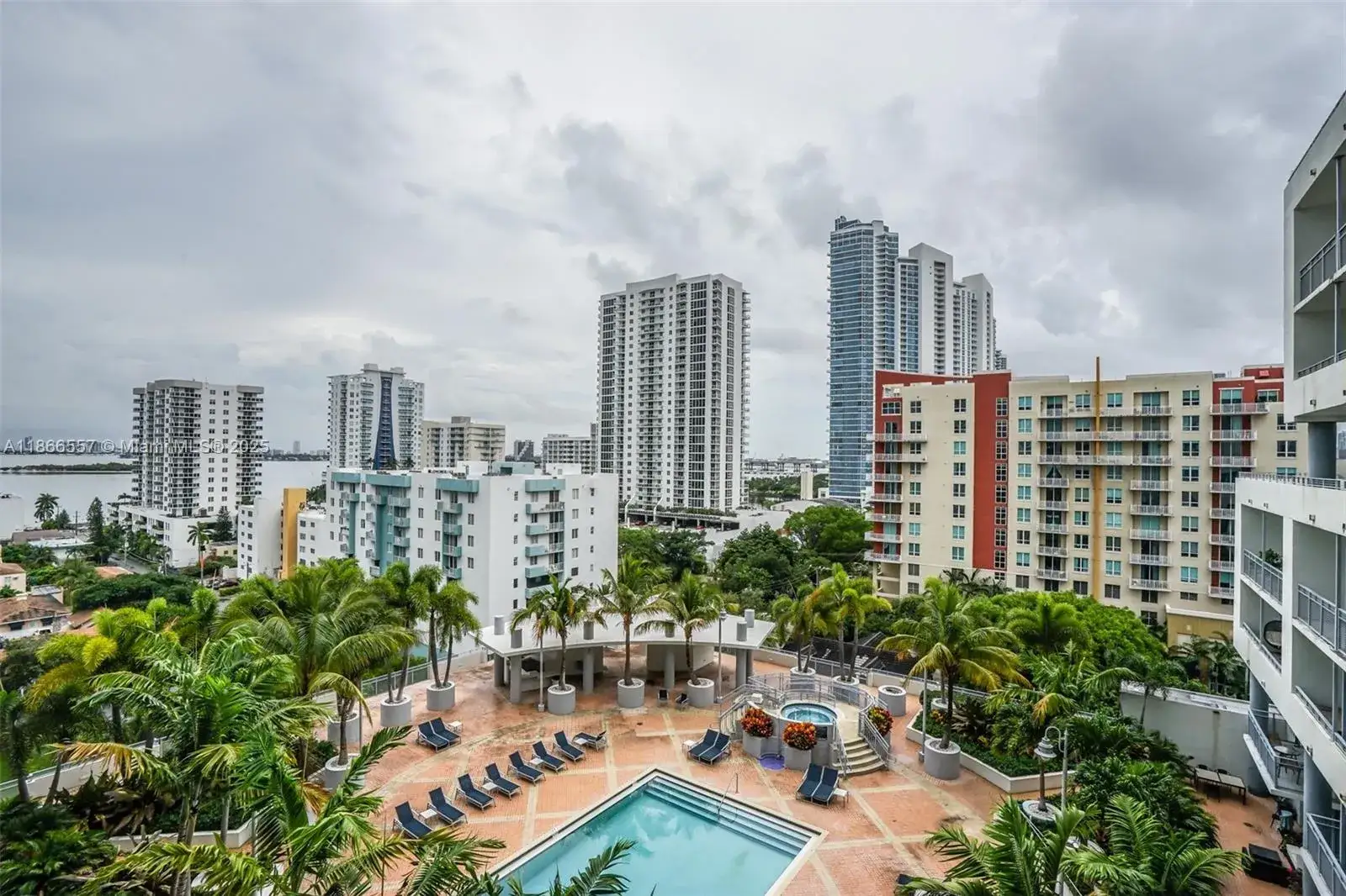 1 bedroom 1 bath Residential for sale at 350 NE 24th St # 903, Miami FL 33137