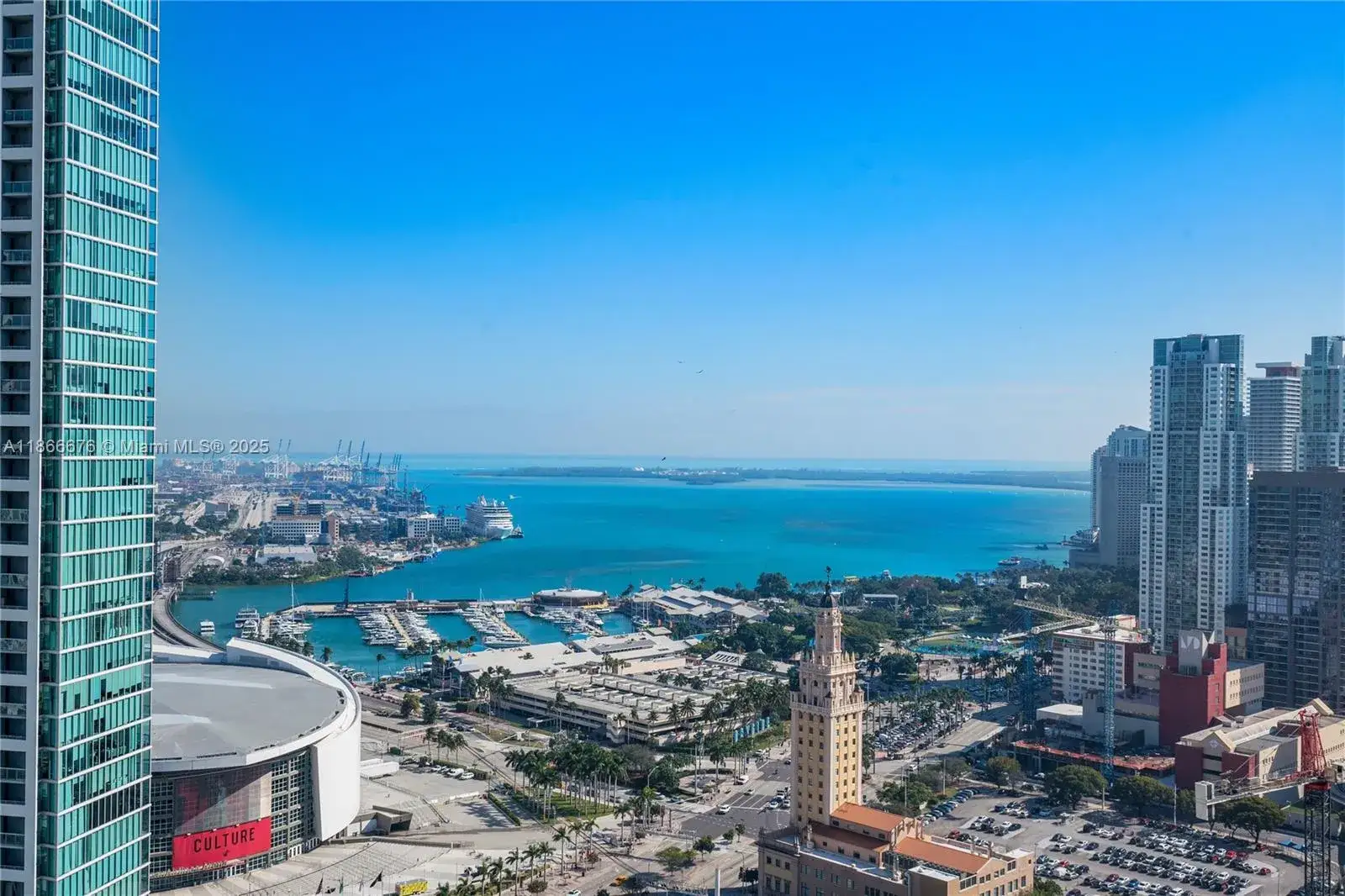 2 bedroom 3 bath Residential for sale at 851 NE 1st Ave # 3203, Miami FL 33132