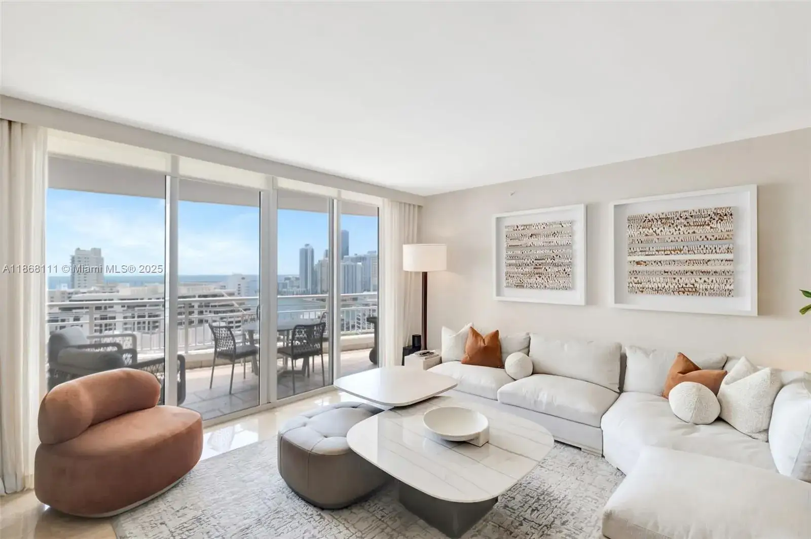 2 bedroom 2 bath Residential for sale at 848 Brickell Key Dr # 2605, Miami FL 33131