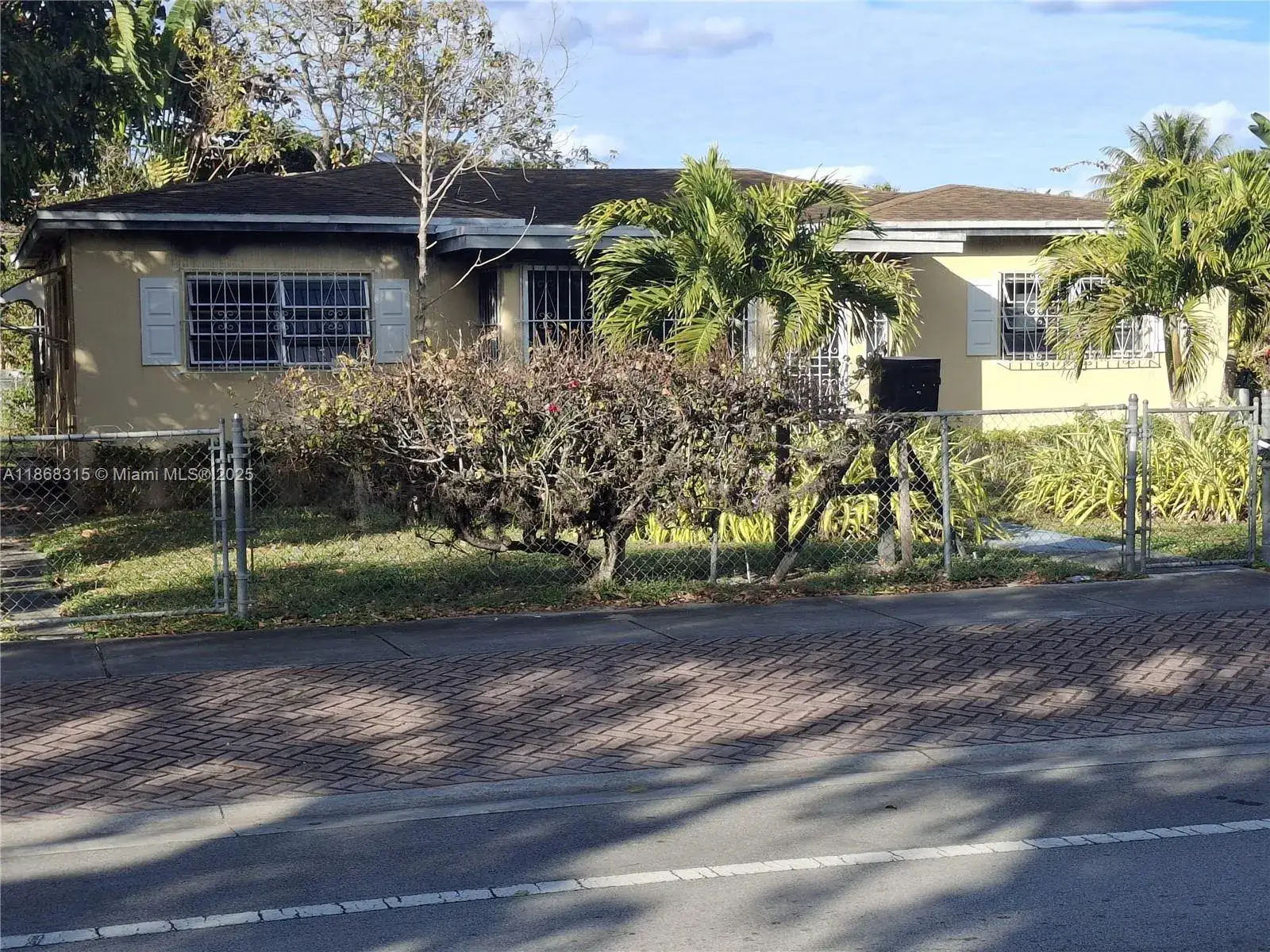 3 bedroom 2 bath Residential for sale at 1561 NW 131st St, Miami FL 33167