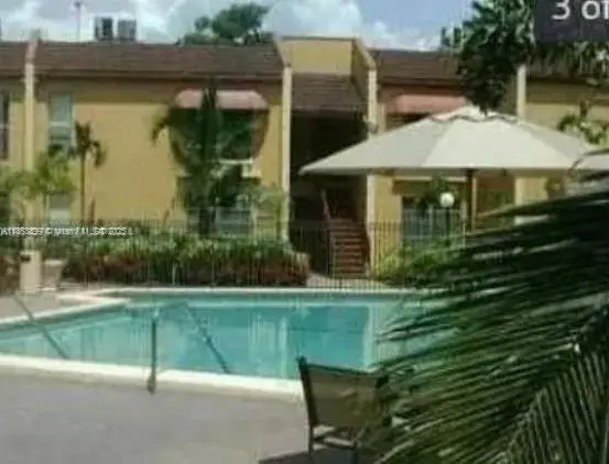 2 bedroom 1 bath Residential for sale at 4529 Treehouse Ln # C, Tamarac FL 33319