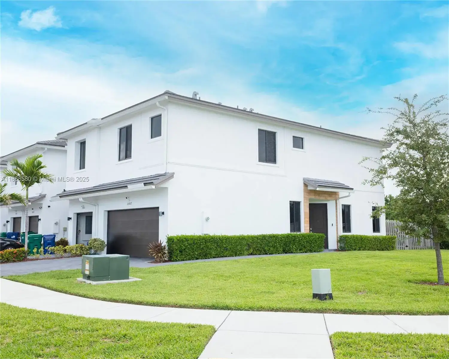 3 bedroom 2 bath Residential for sale at 10807 SW 232nd Ter, Homestead FL 33032