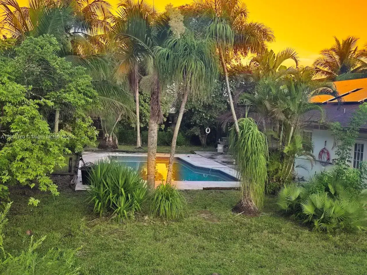 4 bedroom 2 bath Residential for sale at 1510 NW 17th St, Homestead FL 33030