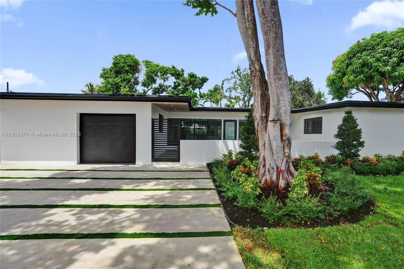 5 bedroom 4 bath Residential for sale at 1931 NE 186th Dr, North Miami Beach FL 33179