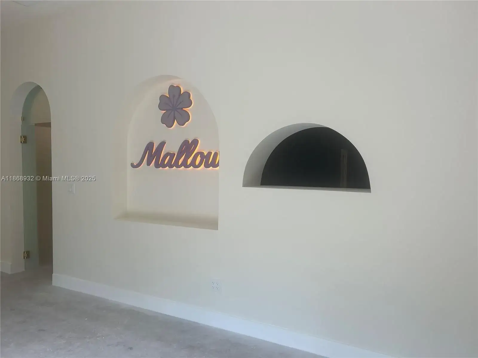 Commercial Sale for sale at 7350 NW 7th St # 112A, Miami FL 33126