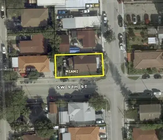 3 bedroom 2 bath Residential for sale at 844 SW 8th Ct, Miami FL 33130