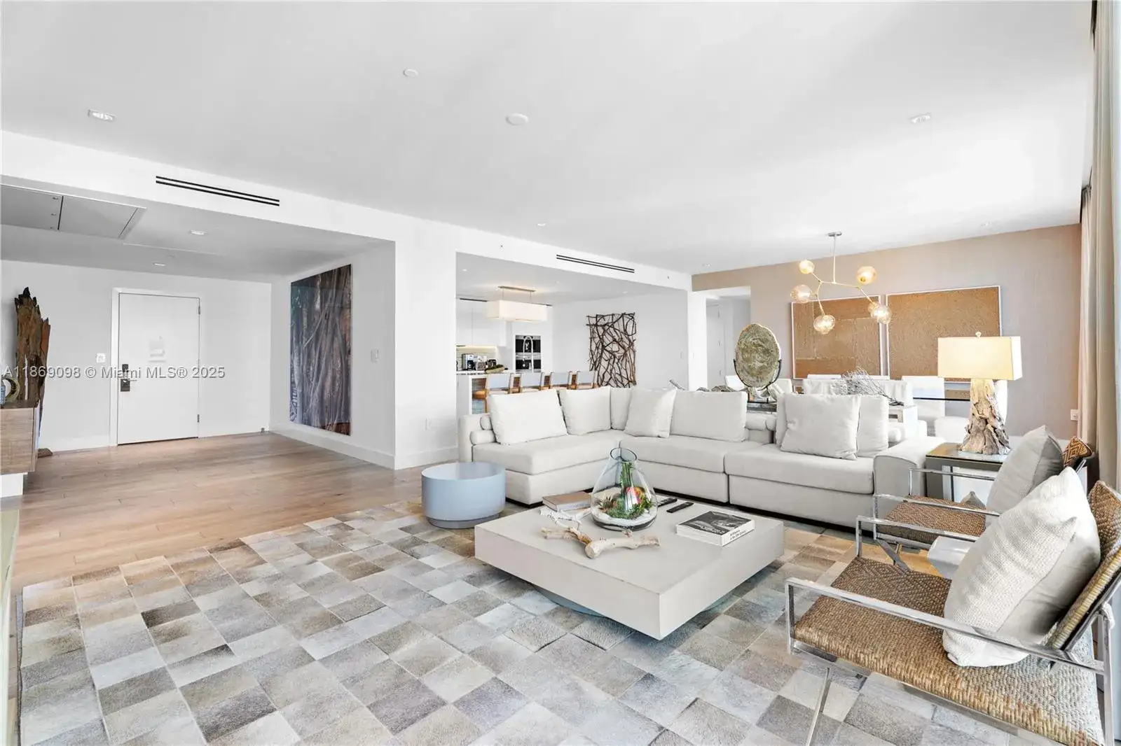 3 bedroom 3 bath Residential for sale at 102 24th St # 1703, Miami Beach FL 33139