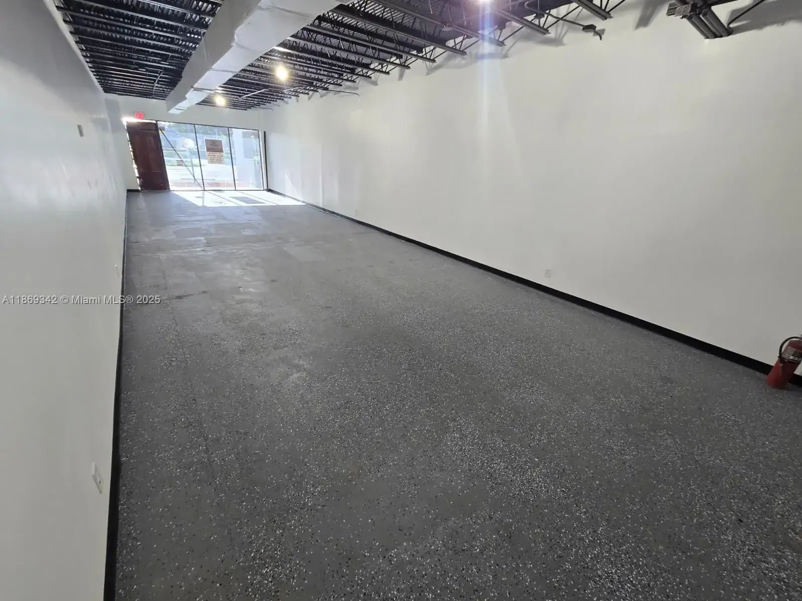 Commercial Sale for sale at 2501 N State Road 7 # 2533, Margate FL 33063