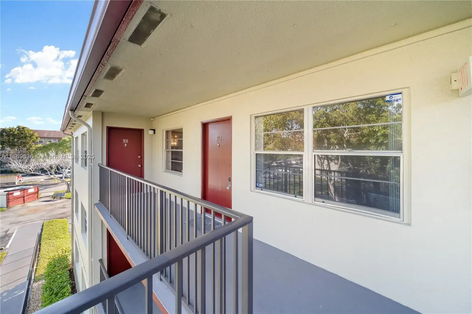 2 bedroom 1 bath Residential Lease for rent at 13455 SW 3rd St # 302S, Pembroke Pines FL 33027