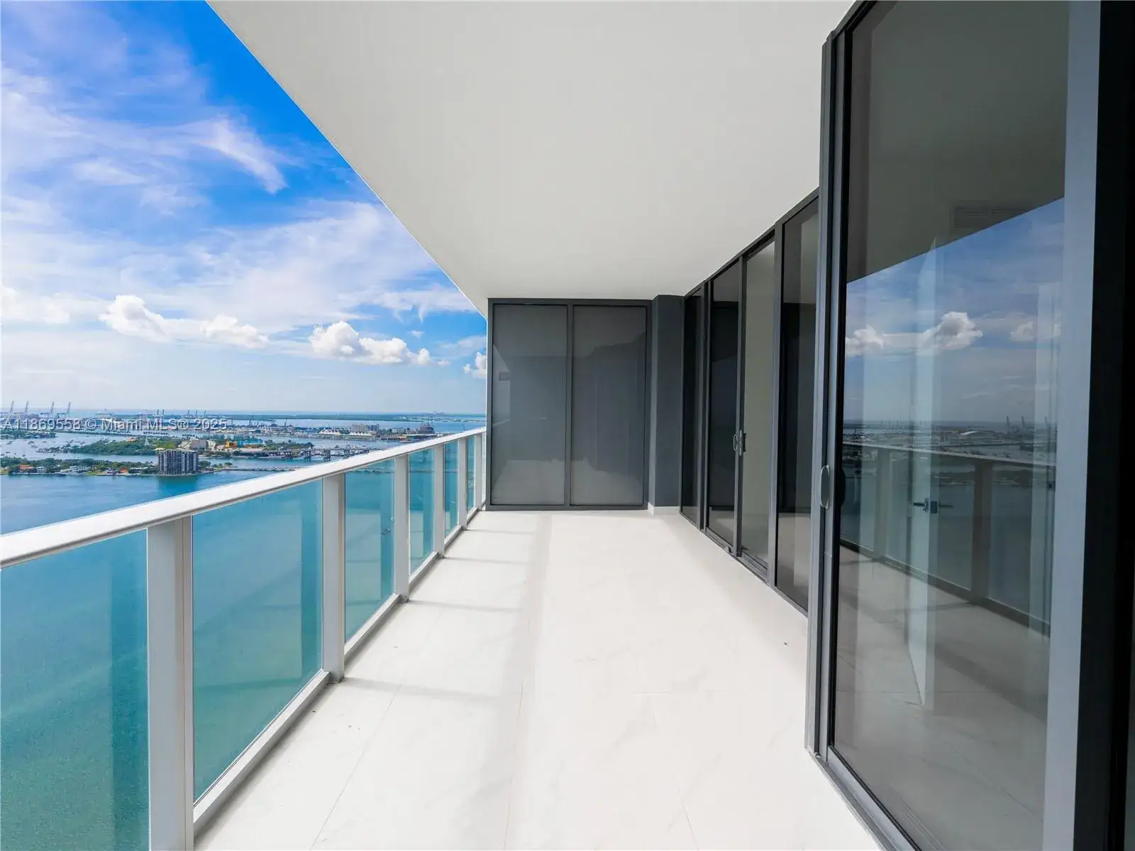 2 bedroom 3 bath Residential for sale at 700 NE 24th St # 3606, Miami FL 33137
