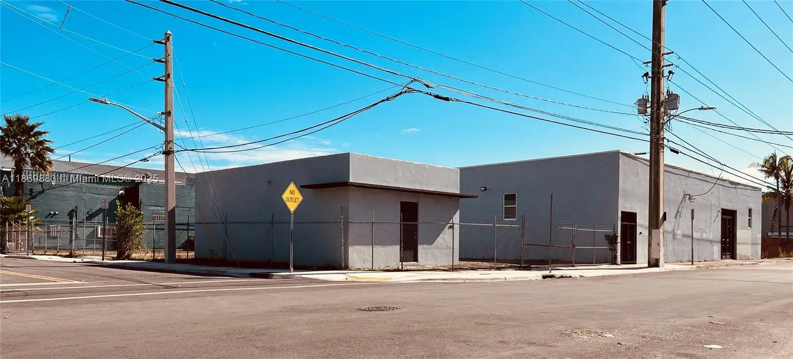 Commercial Sale for sale at 1031 NW 21st St, Miami FL 33127