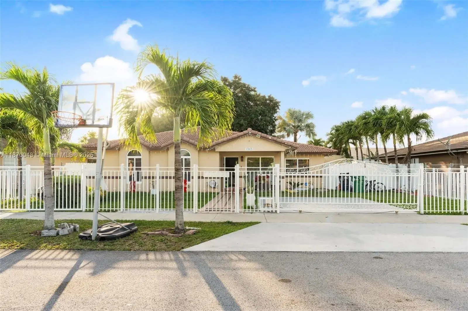 4 bedroom 2 bath Residential for sale at 17874 SW 114th Ave, Miami FL 33157