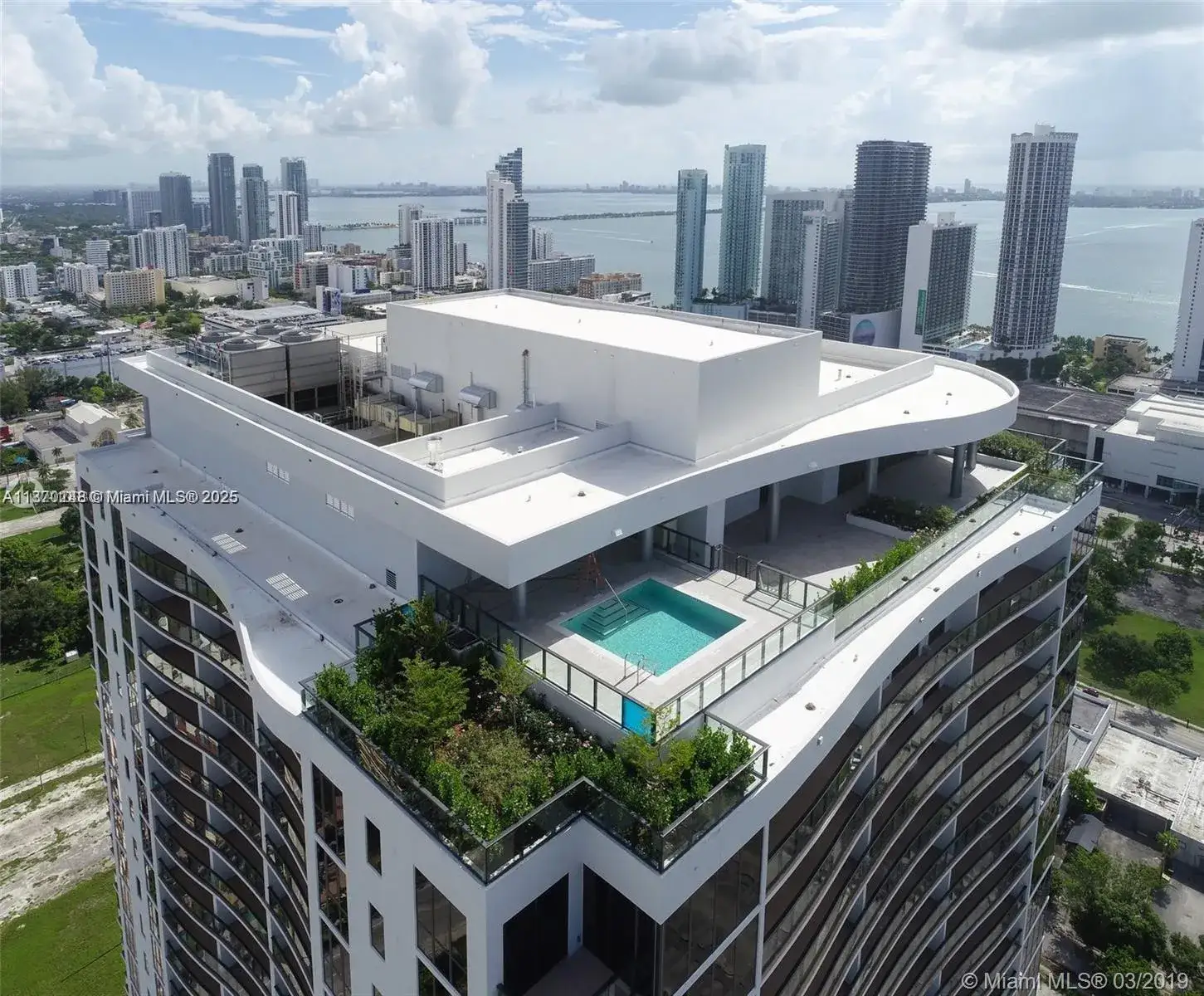 1 bedroom 1 bath Residential for sale at 1600 NE 1st Ave # 1914, Miami FL 33132