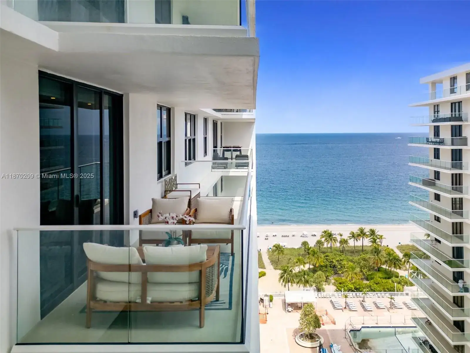 2 bedroom 2 bath Residential for sale at 9801 Collins Ave # 19J, Bal Harbour FL 33154