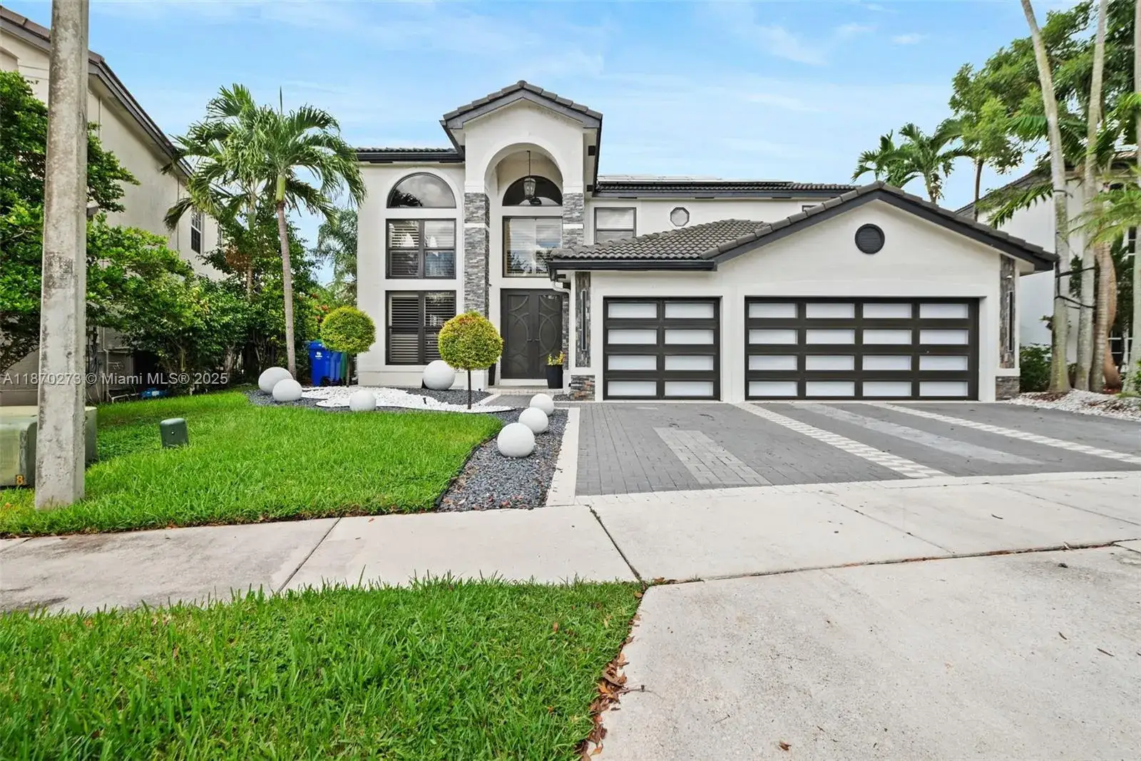 6 bedroom 4 bath Residential for sale at 3591 SW 177th Ave, Miramar FL 33029