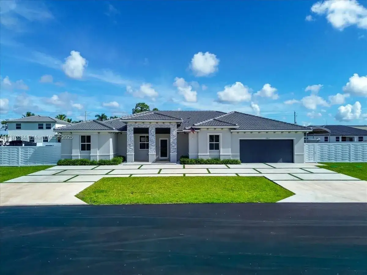 5 bedroom 4 bath Residential for sale at 19803 SW 321 Street, Homestead FL 33030