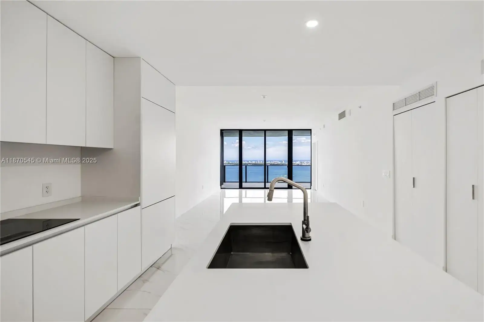 2 bedroom 3 bath Residential for sale at 700 NE 24TH ST # 4102, Miami FL 33137