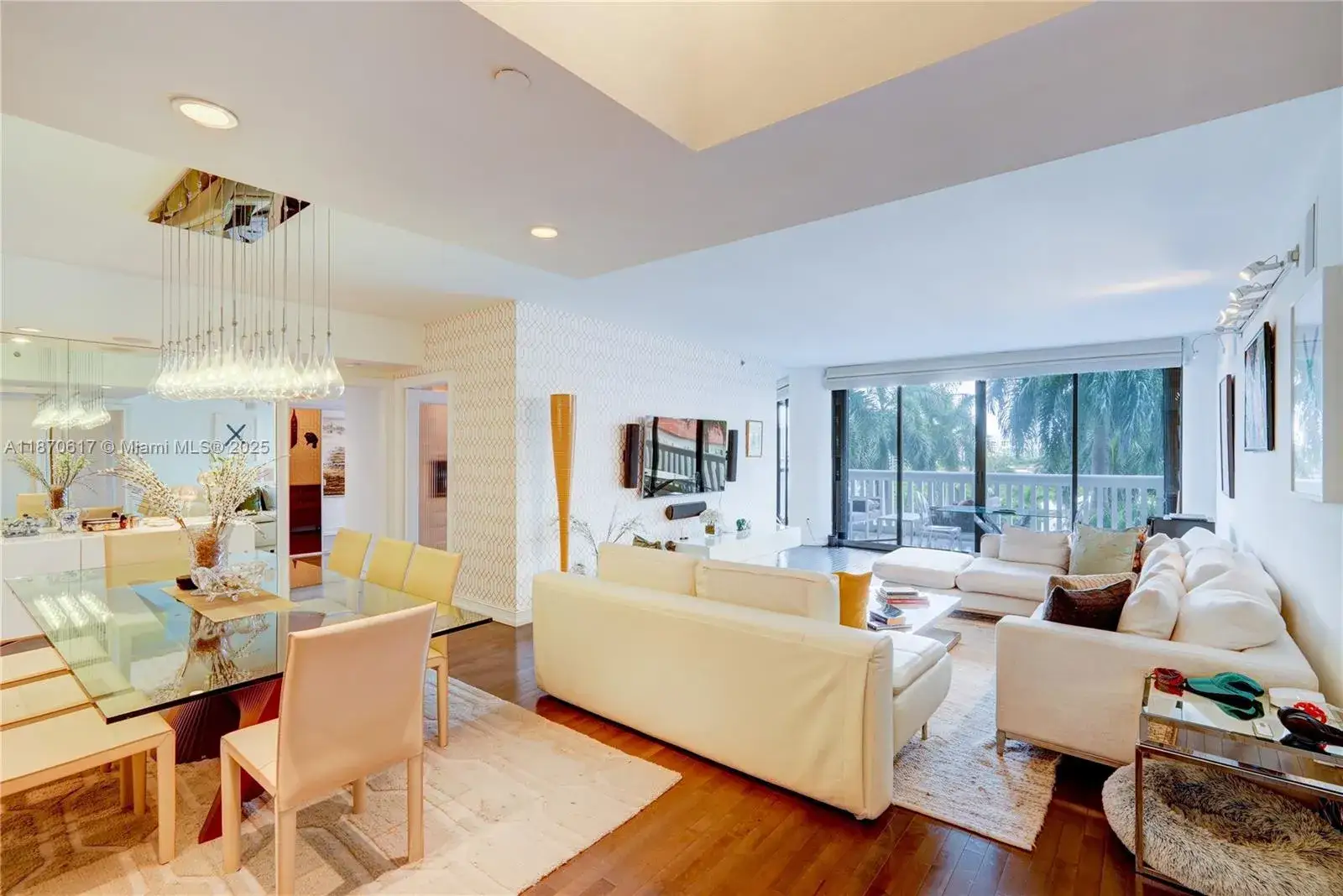 2 bedroom 2 bath Residential for sale at 2000 Island Blvd # 710, Aventura FL 33160