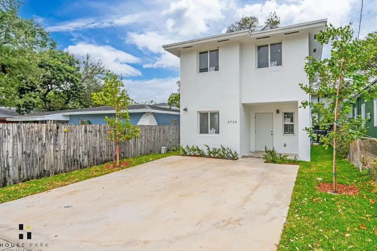 4 bedroom 3 bath Residential for sale at 2780 NW 44 ST, Miami FL 33142