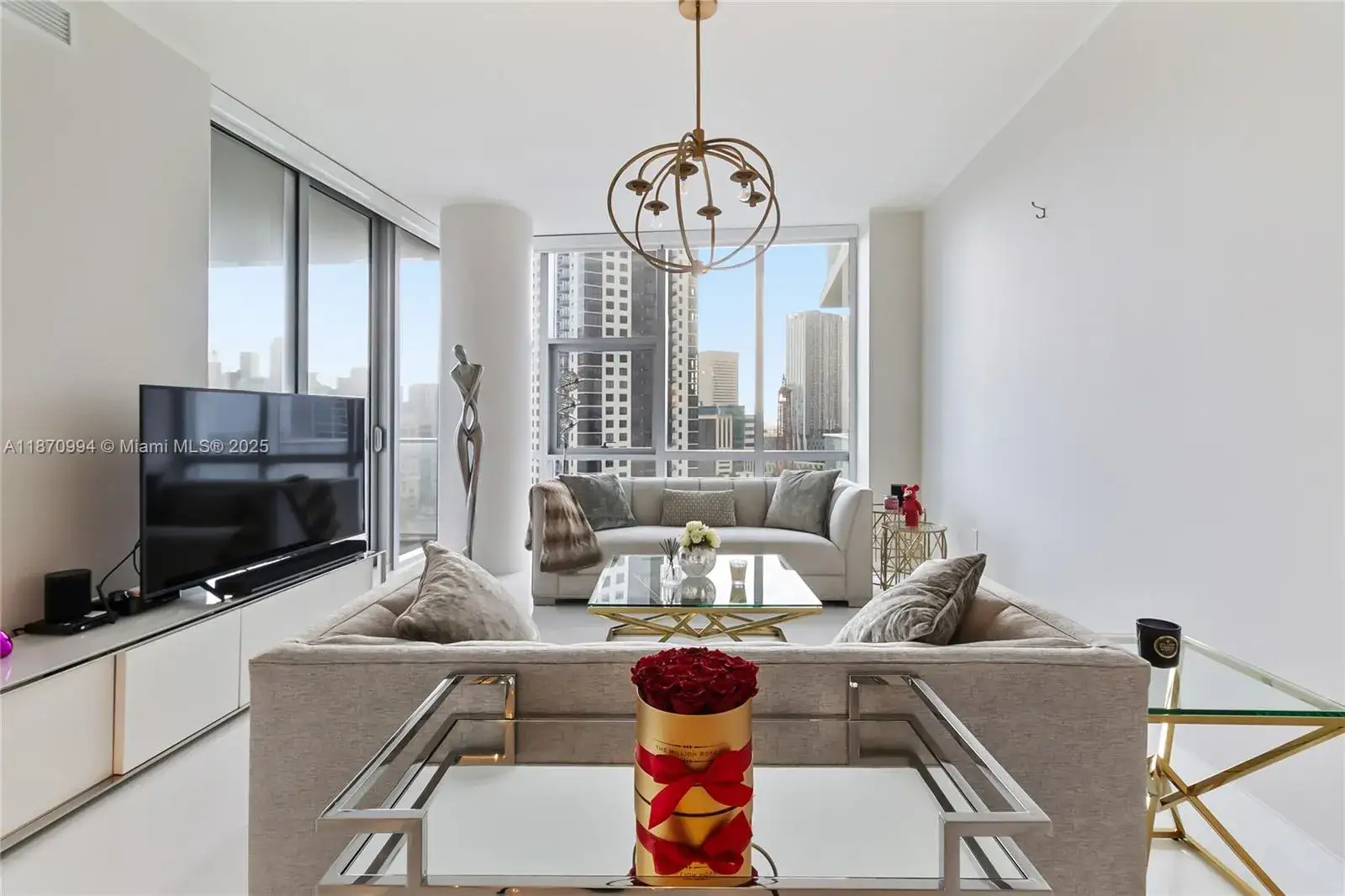 3 bedroom 4 bath Residential Lease for rent at 851 NE 1st Ave # 1611, Miami FL 33132