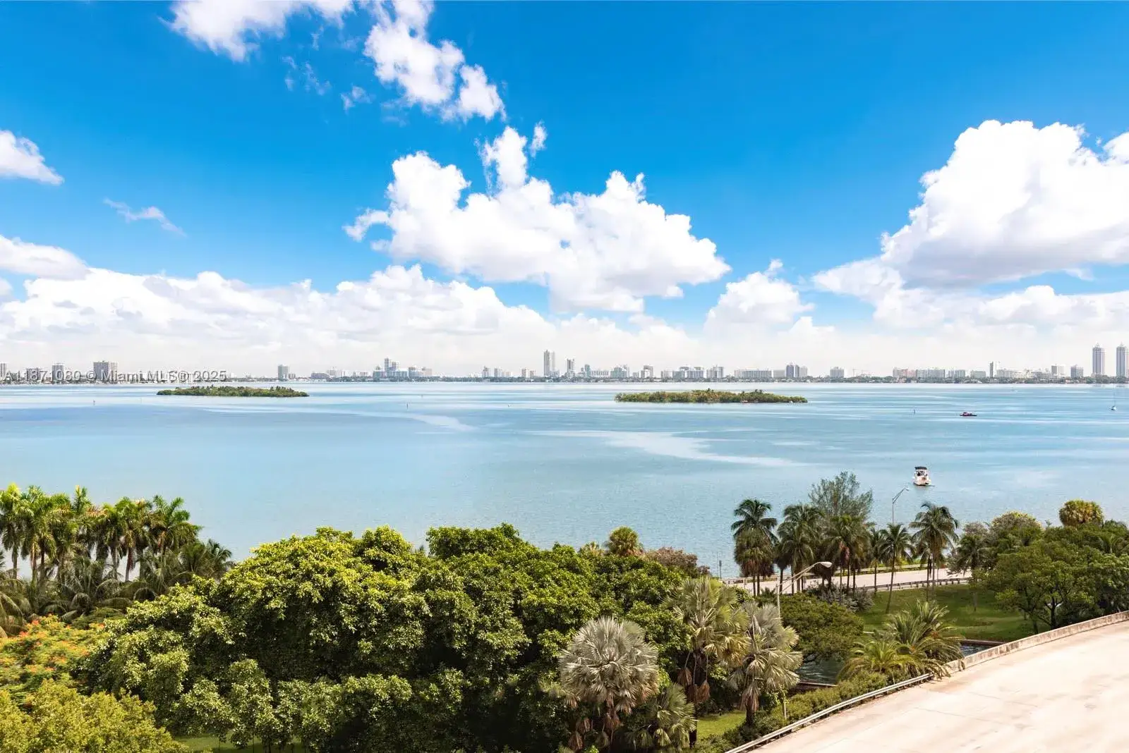 2 bedroom 2 bath Residential for sale at 601 NE 36th St # 803, Miami FL 33137