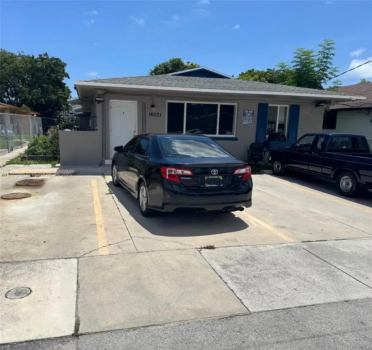 Residential Income for sale at 16031 NE 19th Pl, North Miami Beach FL 33162