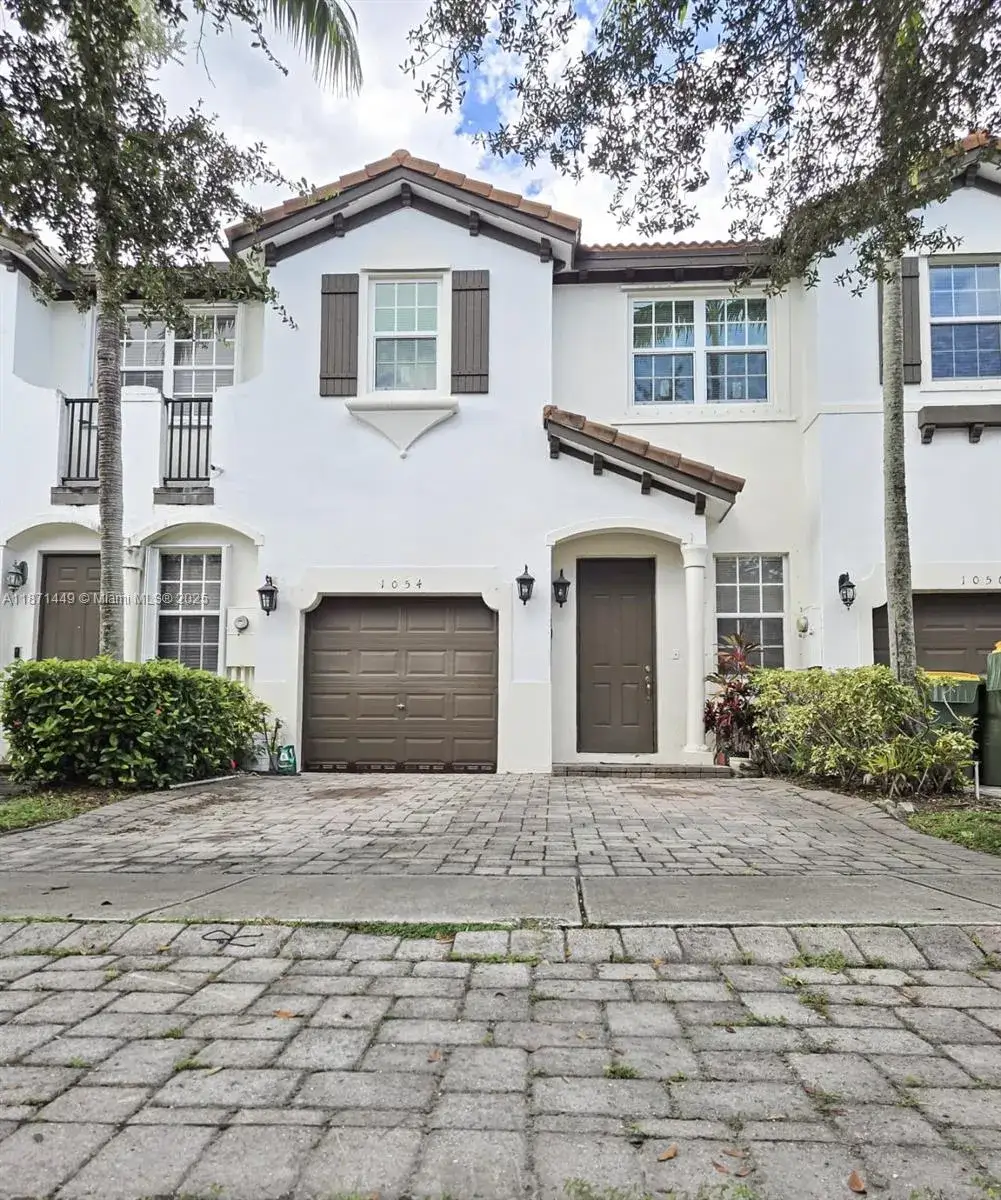 4 bedroom 3 bath Residential for sale at 1054 NE 30th Ave, Homestead FL 33033