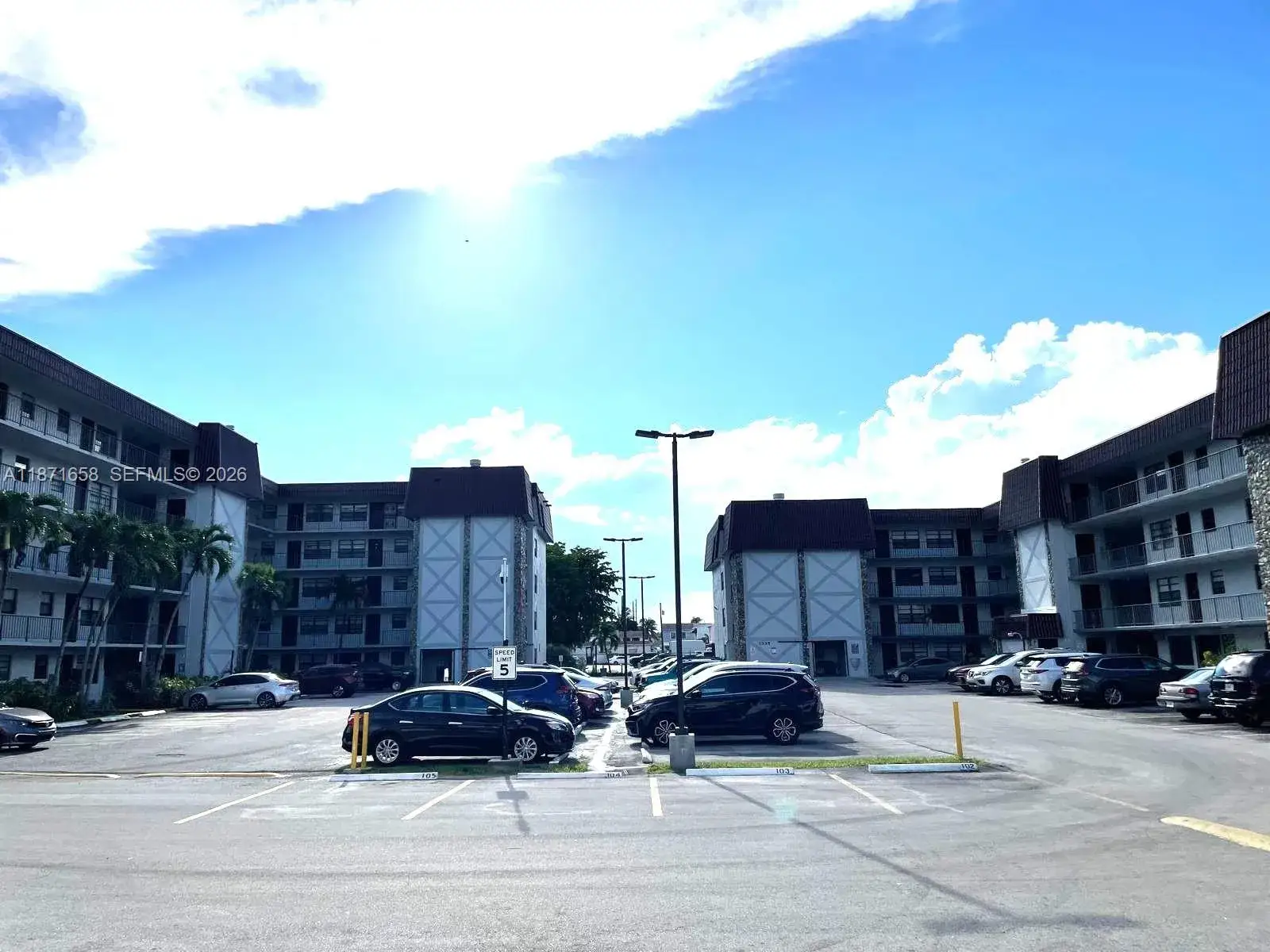 2 bedroom 1 bath Residential for sale at 1335 W 68th St # 106, Hialeah FL 33014
