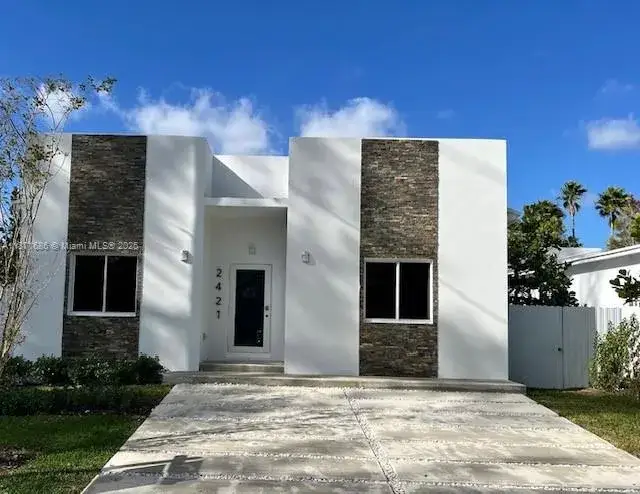 4 bedroom 2 bath Residential for sale at 2421 NW 23rd Ln, Fort Lauderdale FL 33311