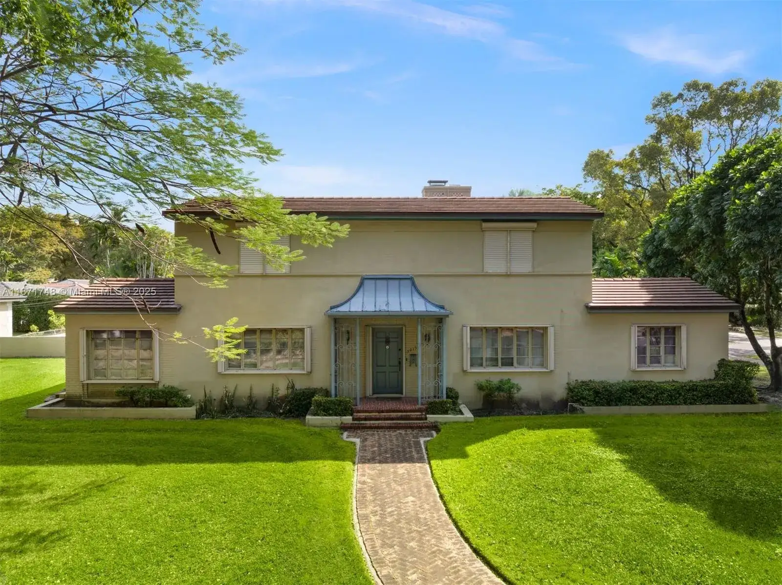 4 bedroom 5 bath Residential for sale at 3015 Granada Blvd, Coral Gables FL 33134