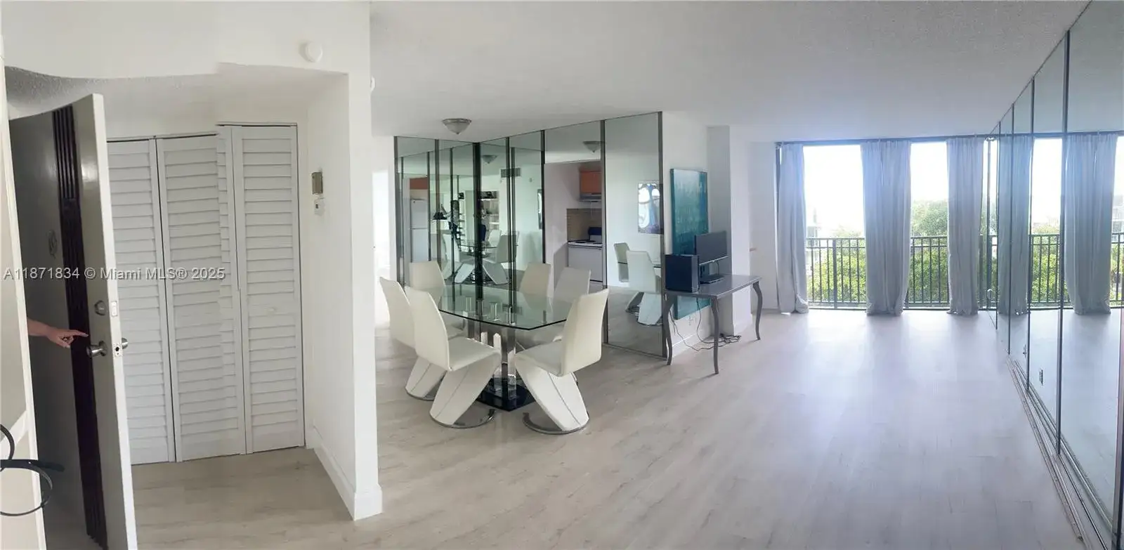 2 bedroom 2 bath Residential for sale at 17021 N Bay Rd # 603, Sunny Isles Beach FL 33160