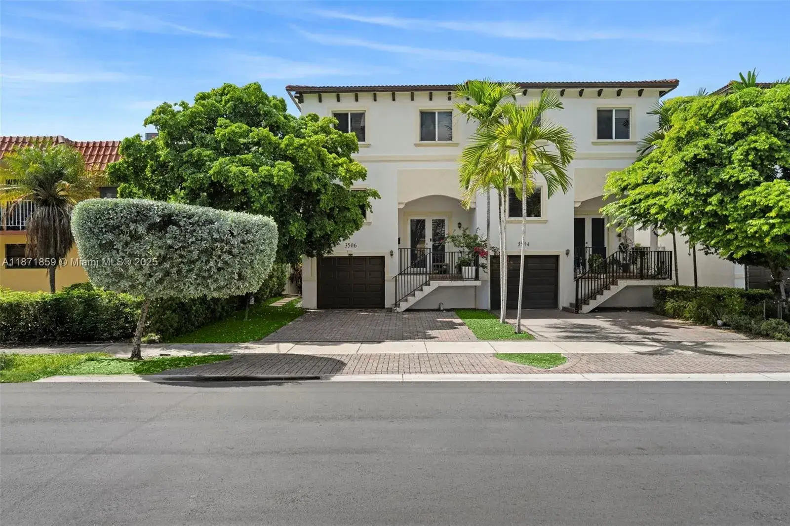 3 bedroom 3 bath Residential for sale at 3506 NE 166th St # 4, North Miami Beach FL 33160