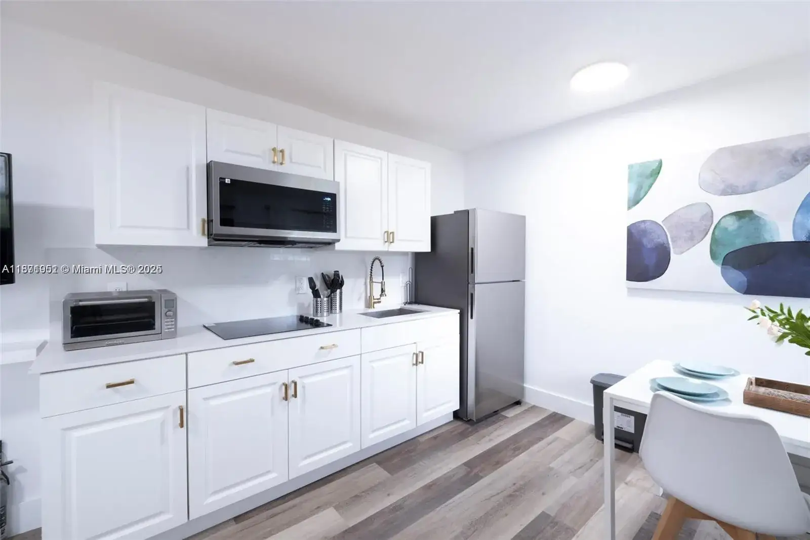 1 bedroom 1 bath Residential Lease for rent at 790 NW 60th St # 1, Miami FL 33127