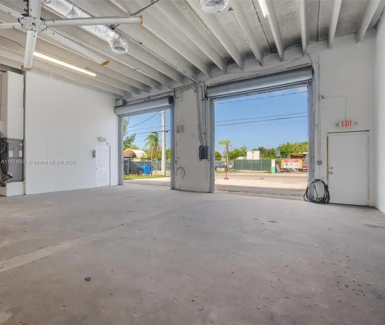 Commercial Sale for sale at 2200 SW 58th Ave, West Park FL 33023