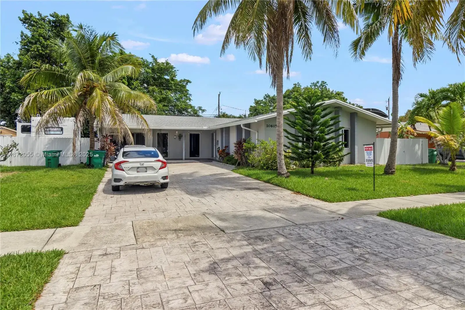 5 bedroom 3 bath Residential for sale at 10615 SW 200th St, Cutler Bay FL 33157