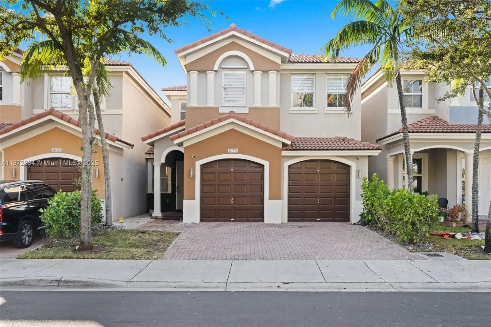 4 bedroom 2 bath Residential for sale at 8174 NW 114th Pl, Doral FL 33178